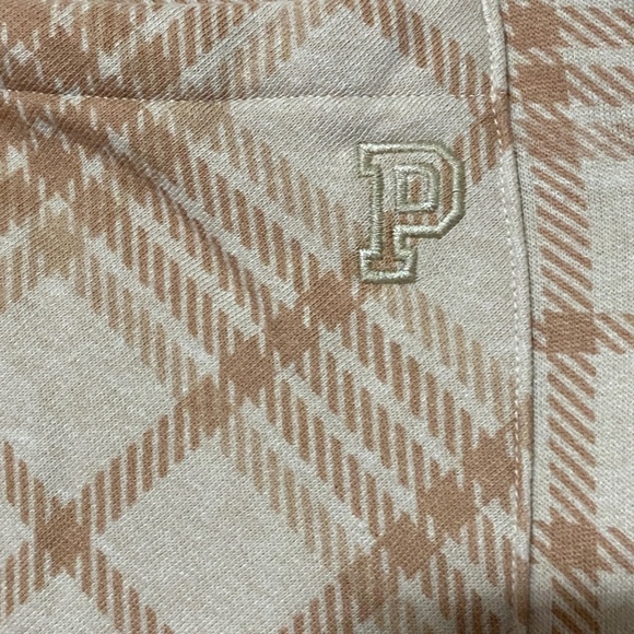 PINK VICTORIA SECRET WO SMALL TAN PLAID FLEECE COMFY LIGHTWEIGHT SHIRT / SHACKET - Picture 6 of 10